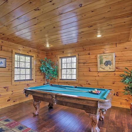 Gatlinburg Cabin With Pool Table And Hot Tub! Esterno foto
