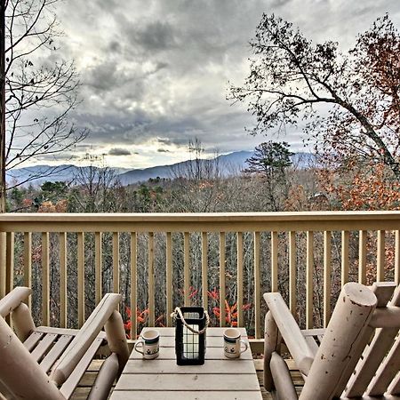 Gatlinburg Cabin With Pool Table And Hot Tub! Esterno foto
