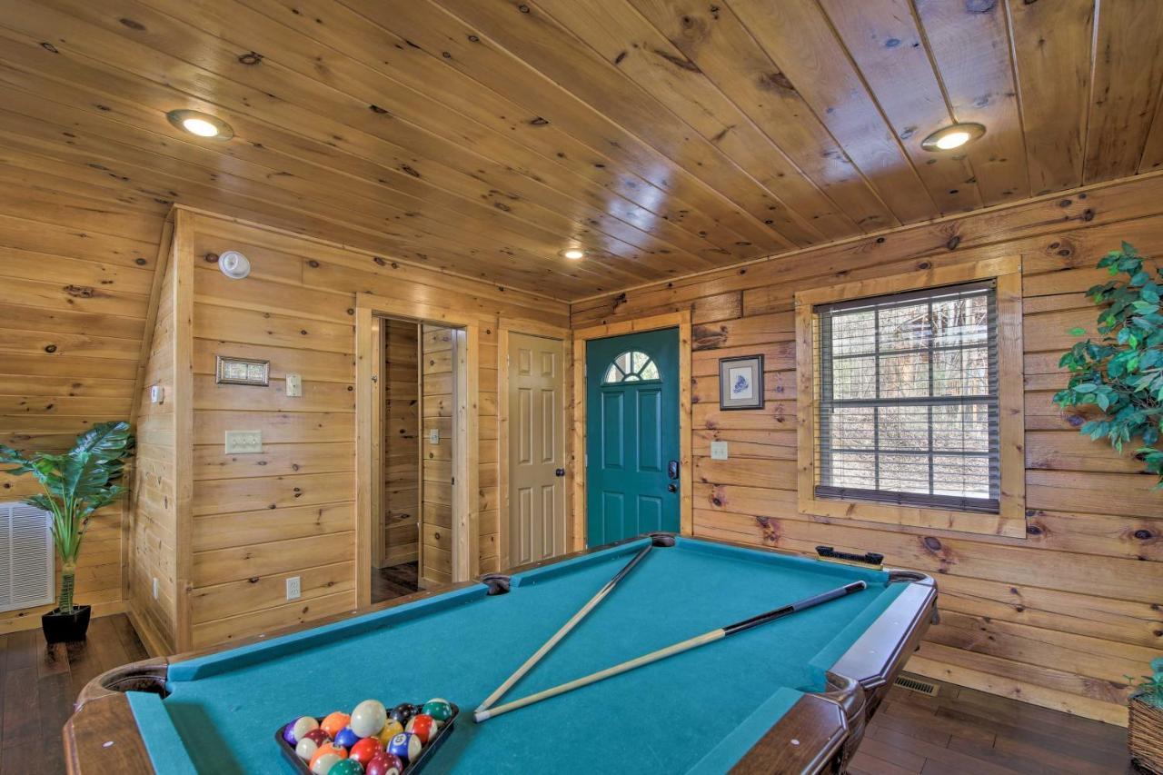 Gatlinburg Cabin With Pool Table And Hot Tub! Esterno foto
